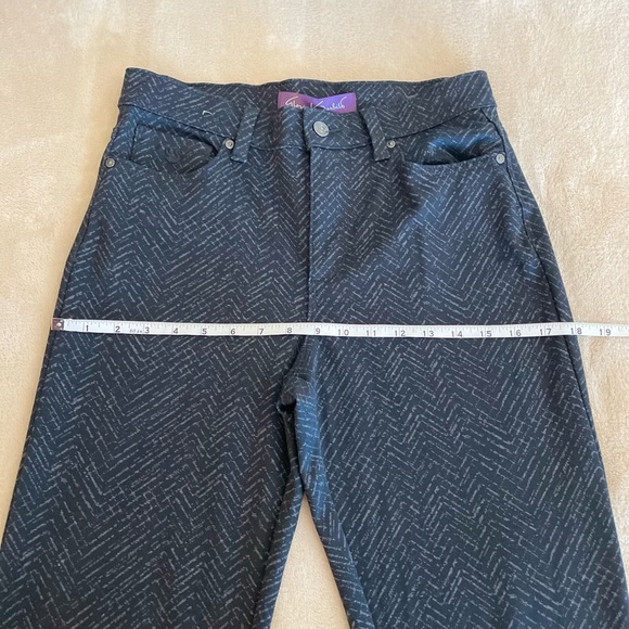 Gloria Vanderbilt Soft Chevron Pants - Size 6 - Picture 11 of 15